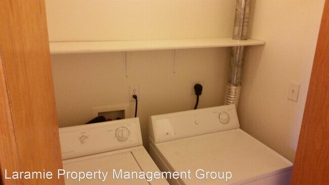 Foto del edificio - 3 br, 2 bath House - 1404 Thaxton Court Un...
