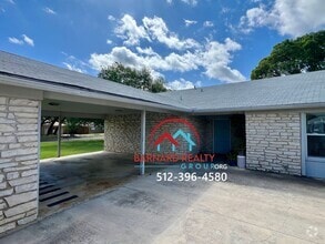 Building Photo - 400 Craddock Ave