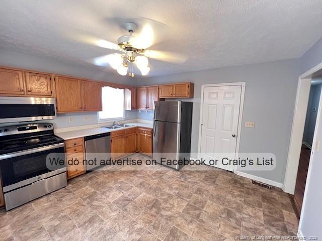 Foto del edificio - 5044 Linton Hall Rd