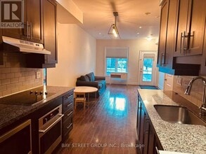 Building Photo - 51 Hargrave Ln