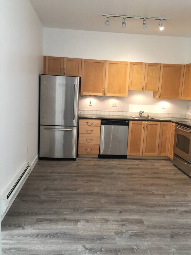 Foto del edificio - 118 107th Ave NE