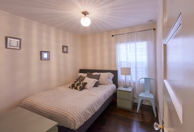 Foto del edificio - 1724 Lincoln Ave