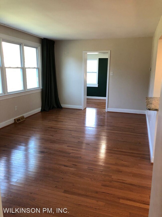 Building Photo - 3 br, 2.5 bath House - 3901 Old Bayside road