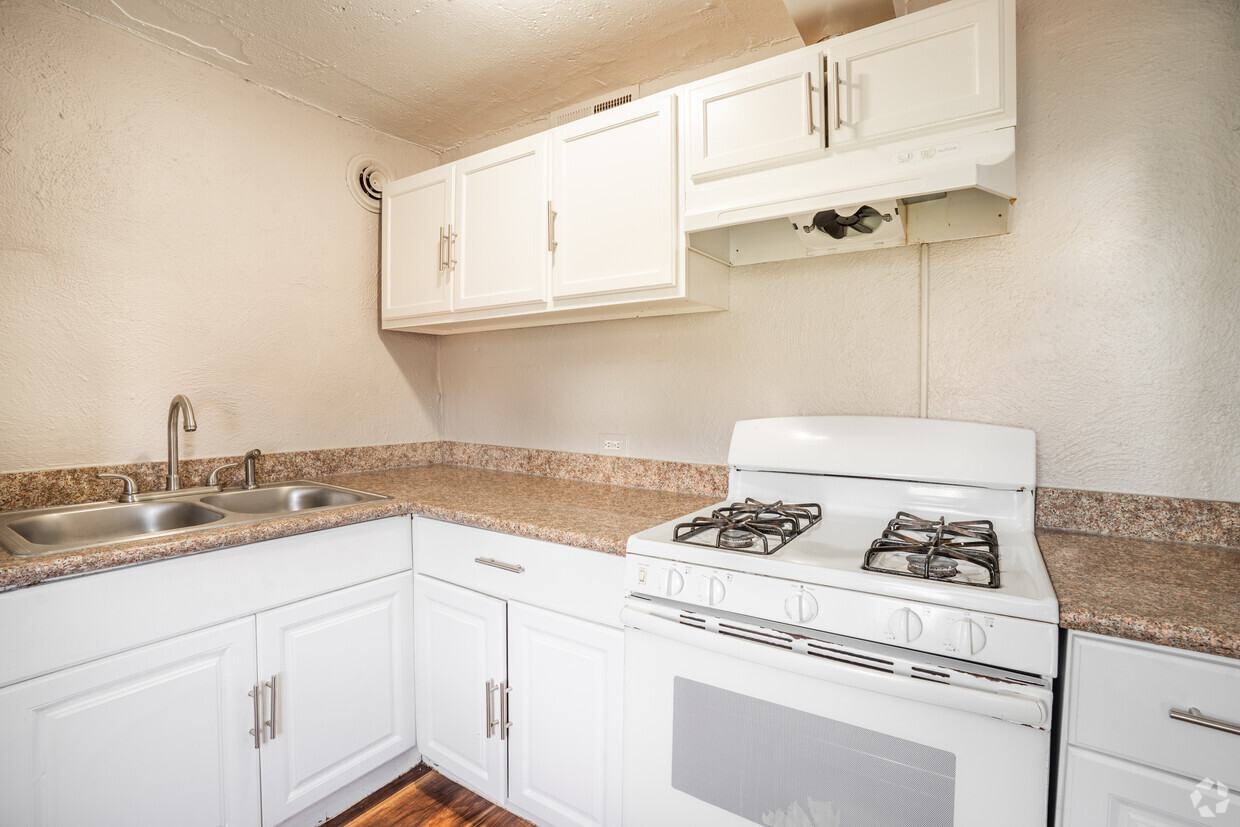Primary Photo - Viento Sereno Apartments