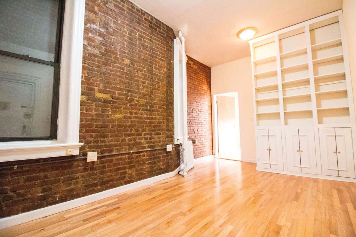 101 Charles St, New York, NY 10014 Apartments in New York, NY