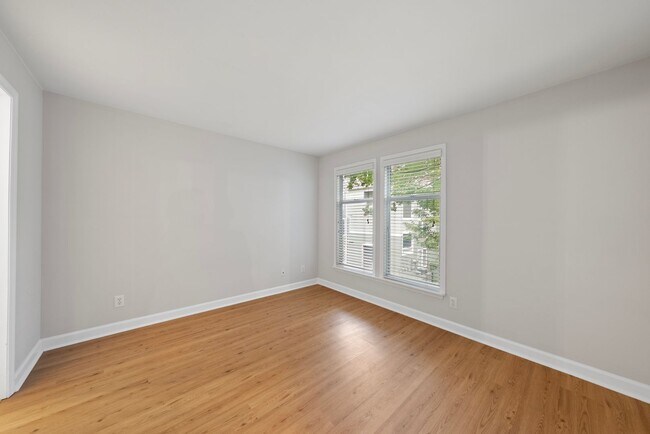 Foto del edificio - 1210-201 Westview Lane