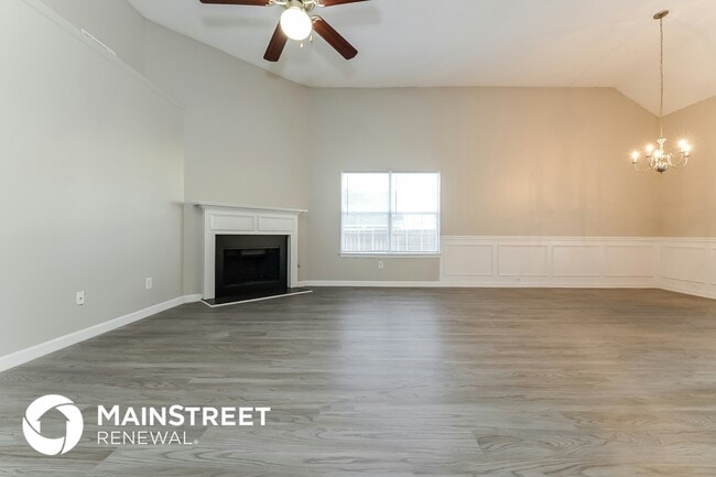 Building Photo - 5754 Star Flower Dr
