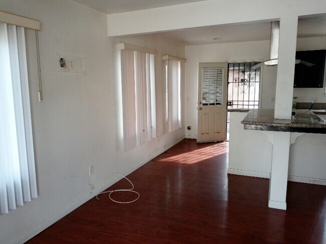 Foto del edificio - 237 S Matthisen Ave