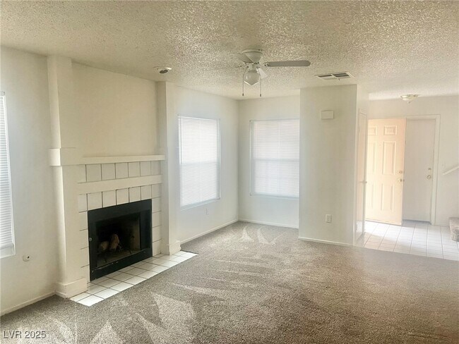 Foto del edificio - 5304 Harmony St