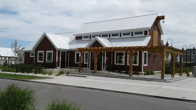 Foto del edificio - 444 S Fox Chase Ln