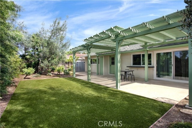 Building Photo - 25256 Pacifica Ave