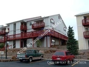 Building Photo - 122 Whalen Ave