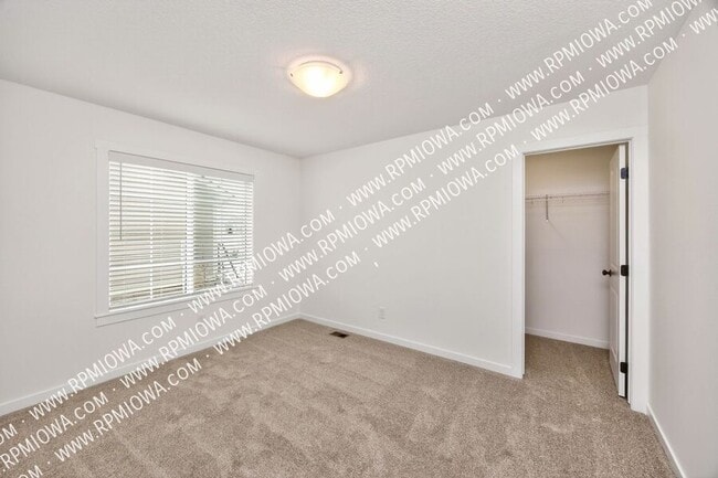 Foto del edificio - 318 SW 16th St