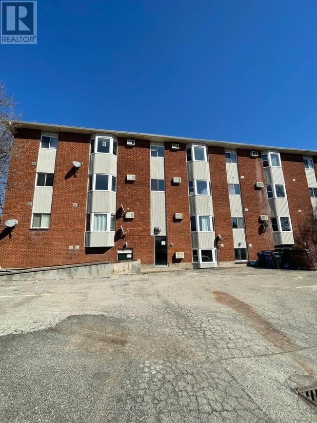 Building Photo - 55 McAlpine Ave S