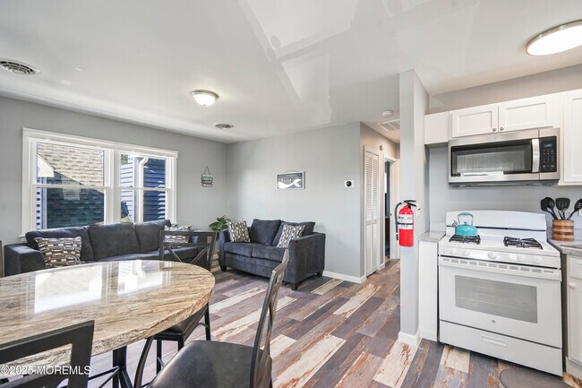 Foto del edificio - 214 Webster Ave