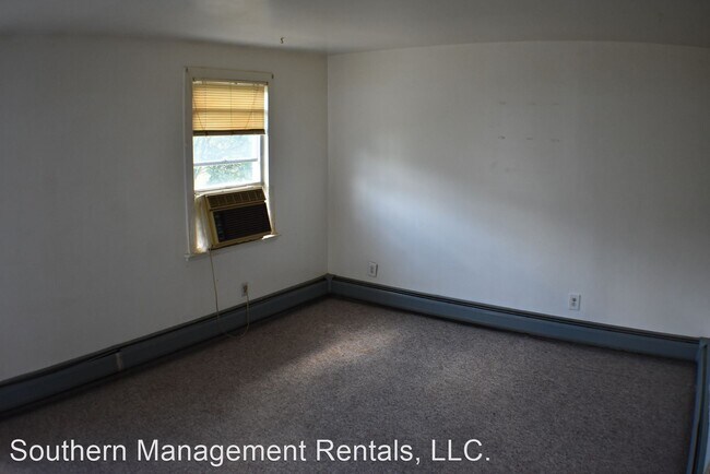 Building Photo - 1 br, 1 bath House - 2 Enterprise St. Apt. B