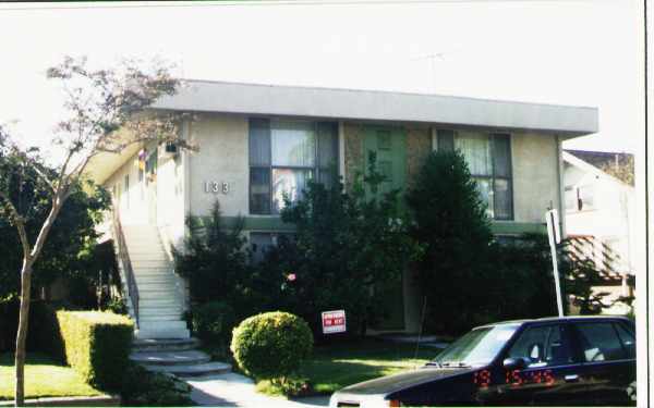 Building Photo - 133 S Cedar St