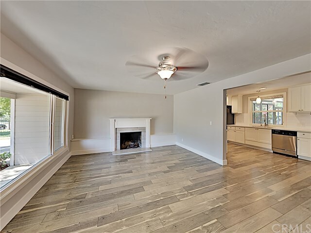 Foto del edificio - 2428 Drayton Dr