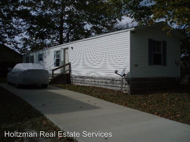 Primary Photo - 1301 S Main St