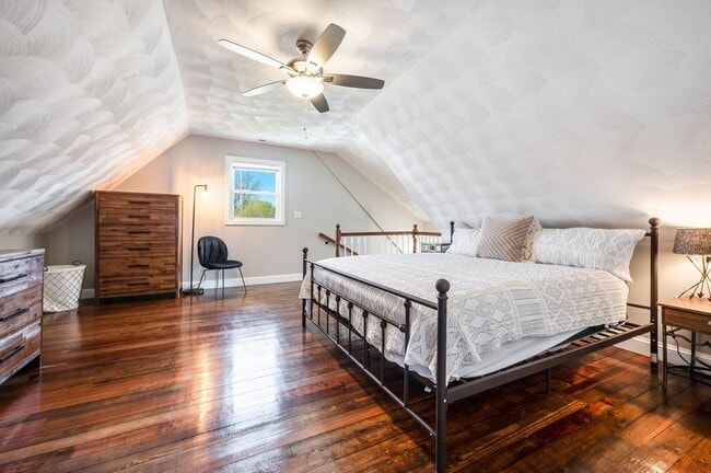 Foto del edificio - 64 Parker St