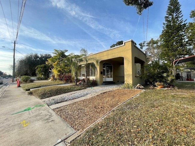 Photo - 3611 W Bay to Bay Blvd House