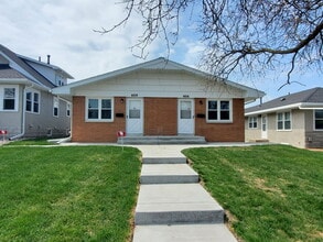 Building Photo - 6018 Penn Ave S