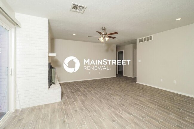 Foto del edificio - 3 Bedroom Pet-Friendly Home in OKLAHOMA CI...