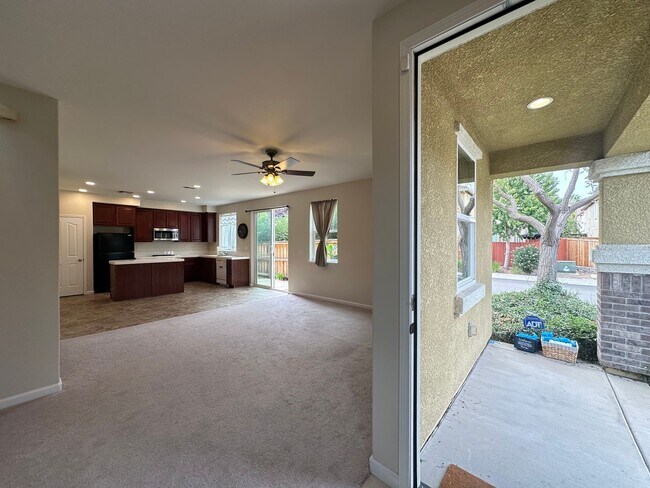 Building Photo - Three Bedroom Corner Lot Home