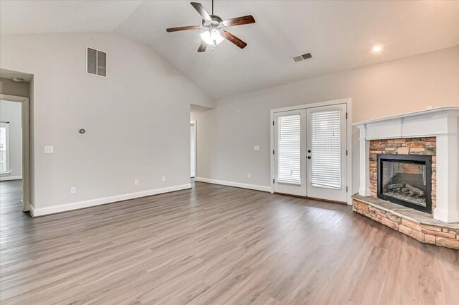 Building Photo - 655 Shipley Ave