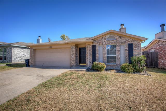 Foto del edificio - 8108 Spruce Valley Dr