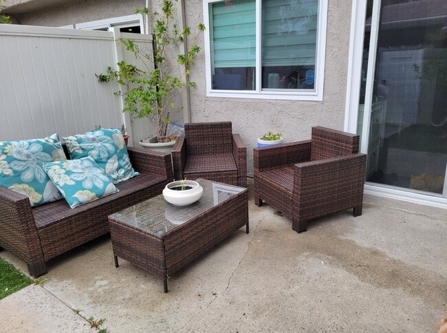 Foto del edificio - 21708 Lake Vista Dr