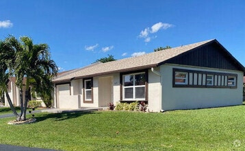 Building Photo - 5085 Bottlebrush St