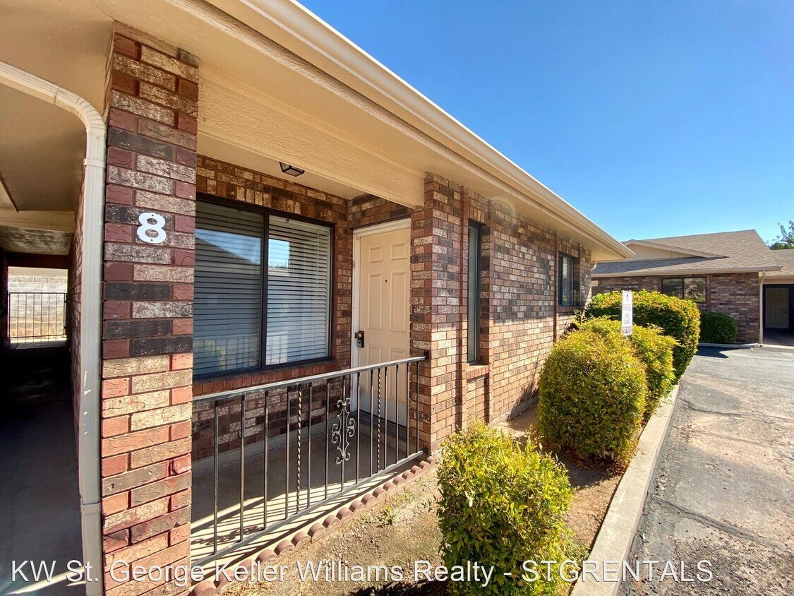 Primary Photo - 2 br, 2 bath House - 375 South Main Street #8