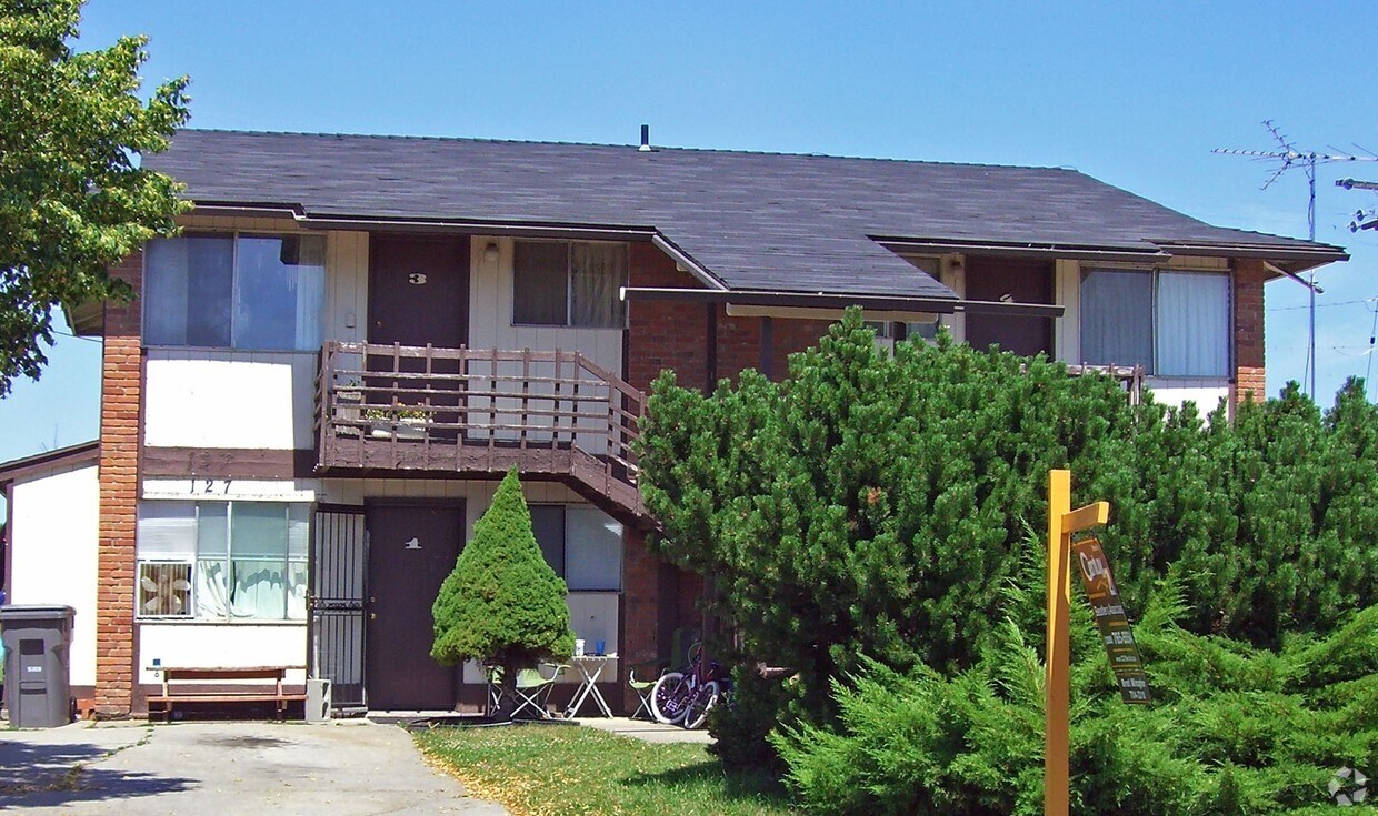 Building Photo - 127 E Borah Ave