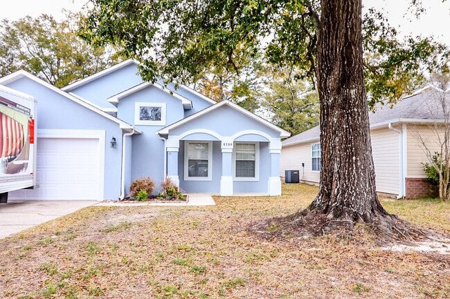 Foto del edificio - 3 bed 2 bath home in a quiet neighborhood