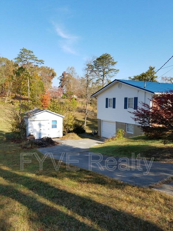 Building Photo - 7215 N Ruggles Ferry Pike