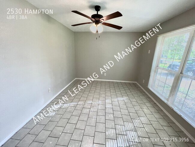 Building Photo - 4 Bedroom 3 Bathroom in Port Neches