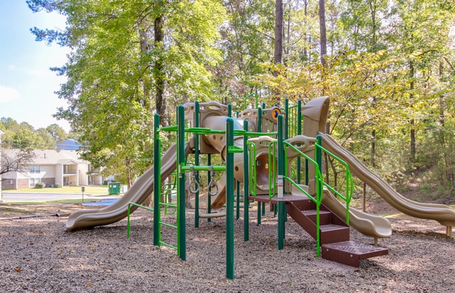 Interior Photo - The Landing on Emerald Pointe