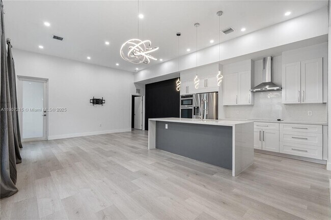 Foto del edificio - 5734 Buchanan St