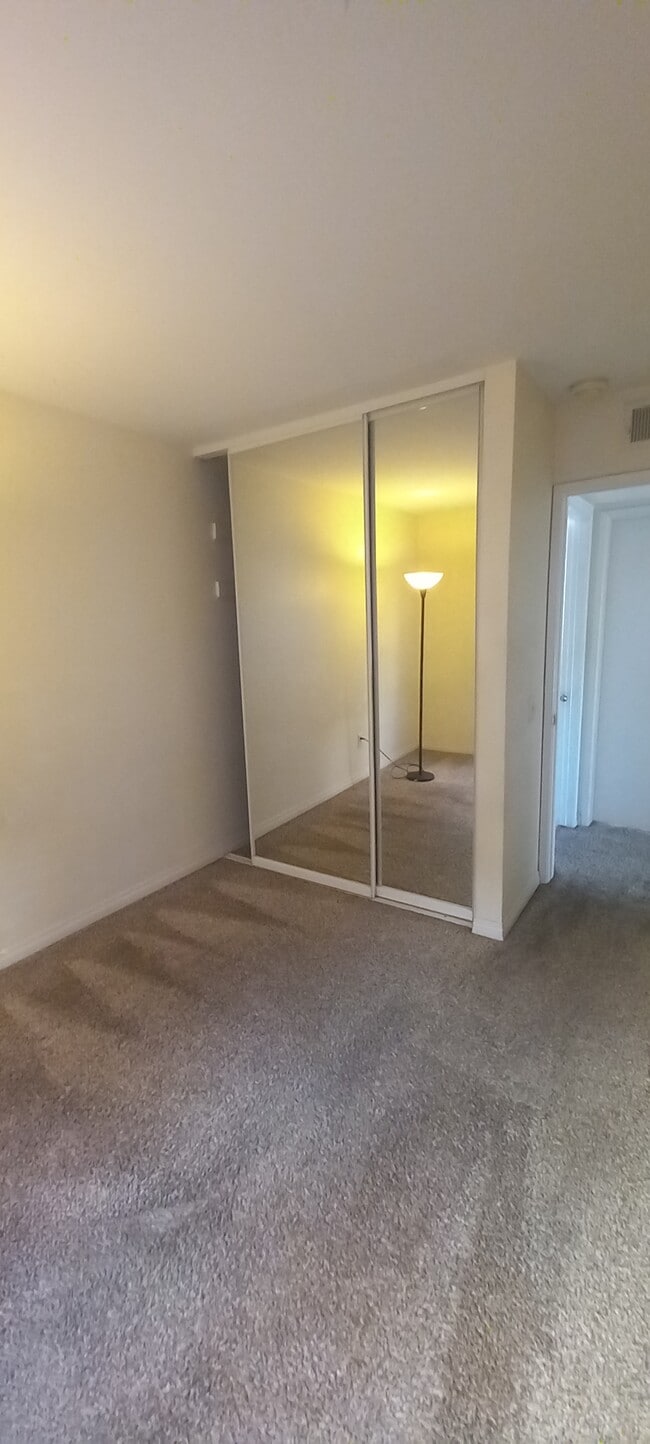 Foto del edificio - 17087 W Bernardo Dr