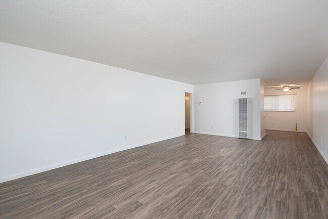Foto del edificio - Beautifully Remodeled 2 BR in South Park