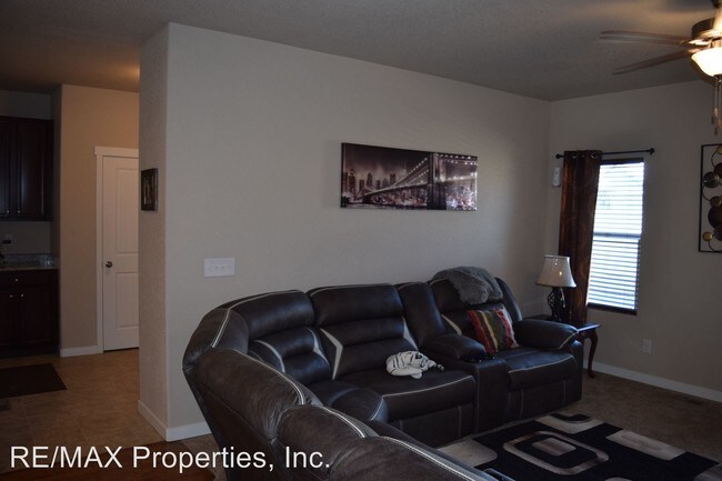 Foto del edificio - 3 br, 3 bath House - 1699 Derbyshire ST