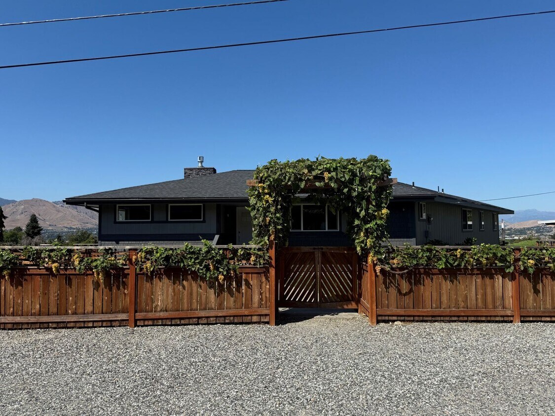 Primary Photo - Now renting 3 bedroom House