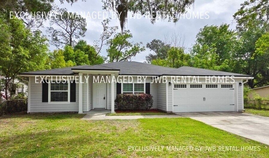 6375 Woodman Dr, Jacksonville, FL 32244 House Rental in Jacksonville