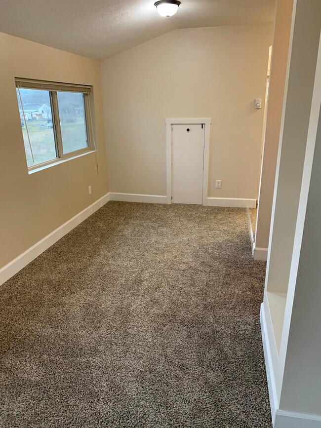 Foto del edificio - 307 N Bowdish Rd