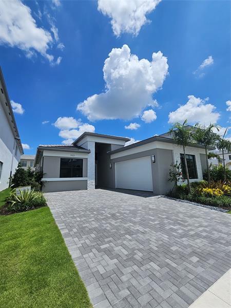 Foto del edificio - 9421 Tulip Leaf Ct