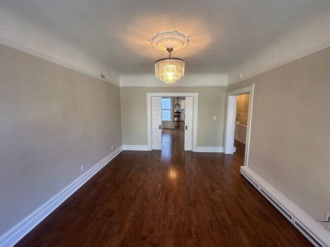 Foto del edificio - 817-821 Oak Street (7057r)