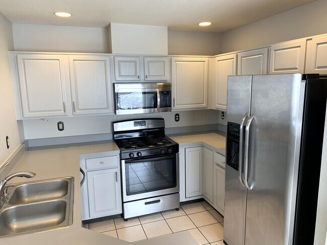 Foto del edificio - 4296 S Eldridge St