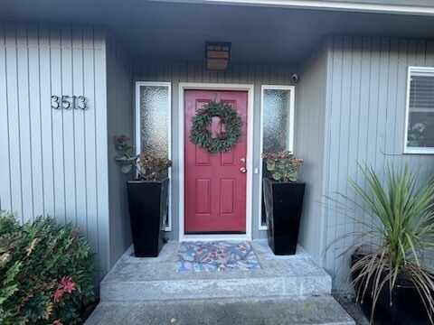 Foto del edificio - 3513 Hawthorne Pl SE