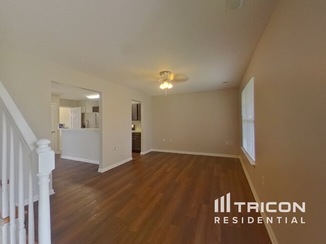 Building Photo - 2416 Smugglers Ct
